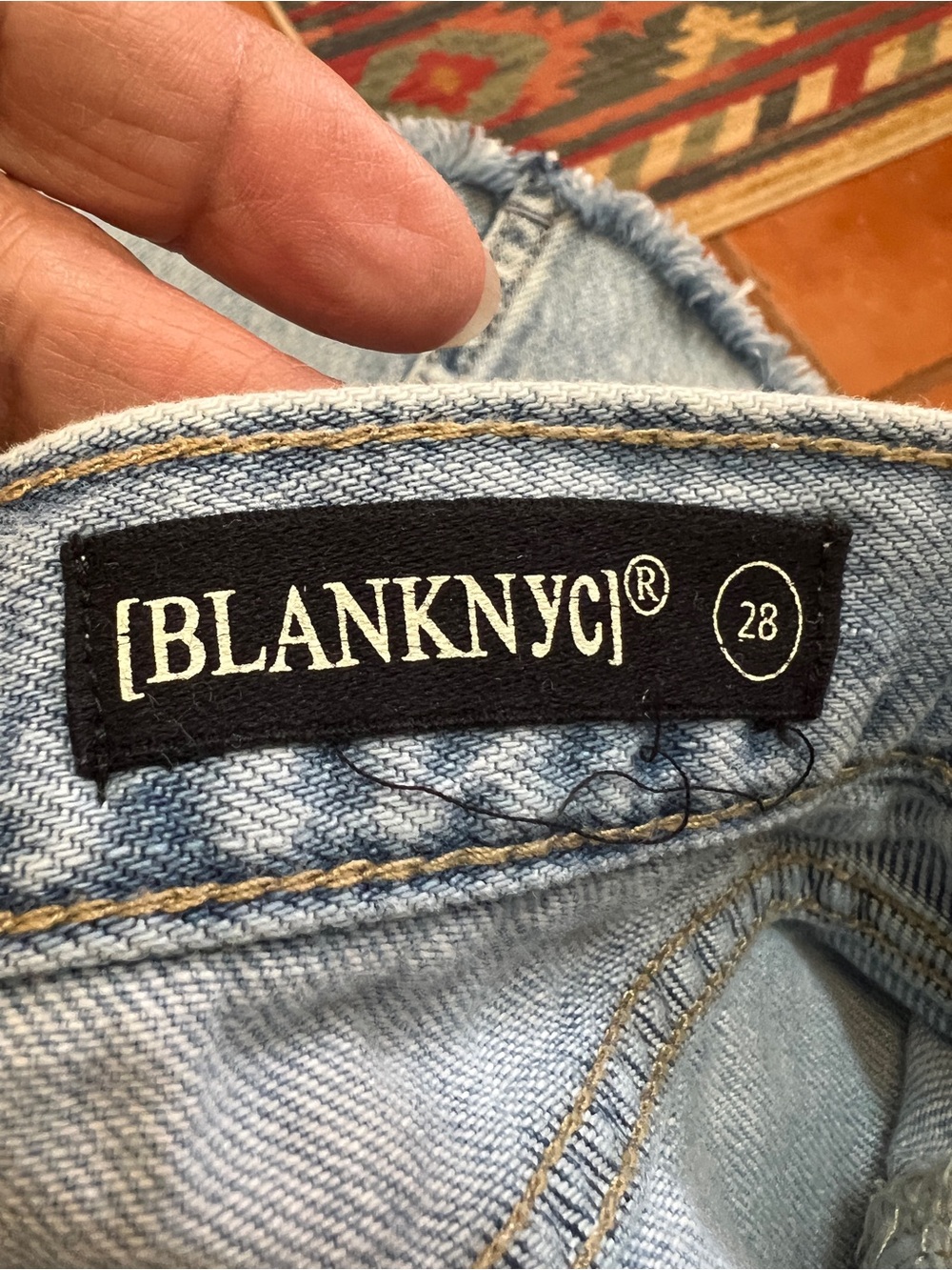 BlankNYC Pleated Denim Mini Skirt Raw Hem Y2K Low Rise 28 Model Off Duty Street - Picture 4 of 6